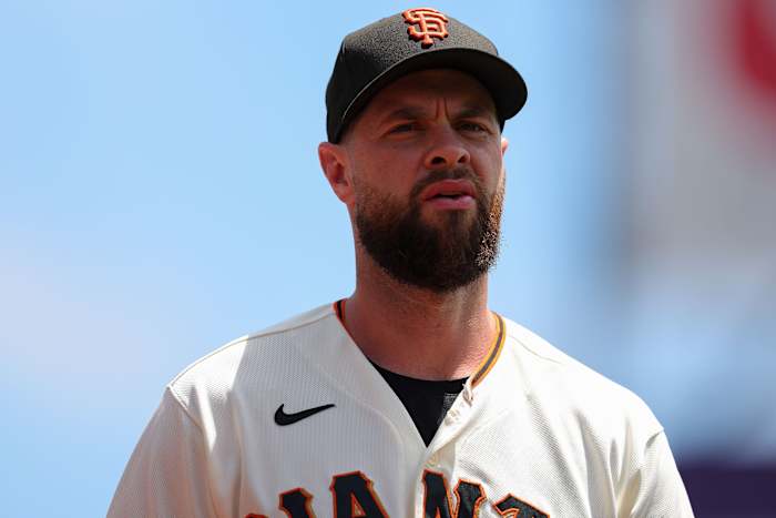 Brandon Belt made his Blue Jays spring training debut Saturday.